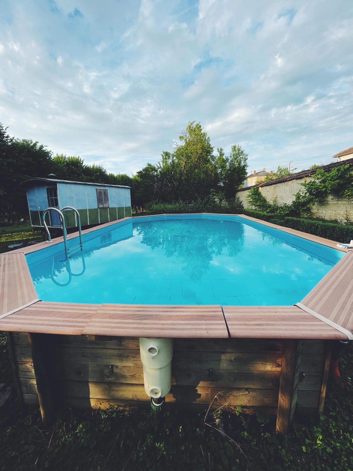 Le Val Clos, Appartement Dans Une Maison De Maitre 19E Tanlay Extérieur photo