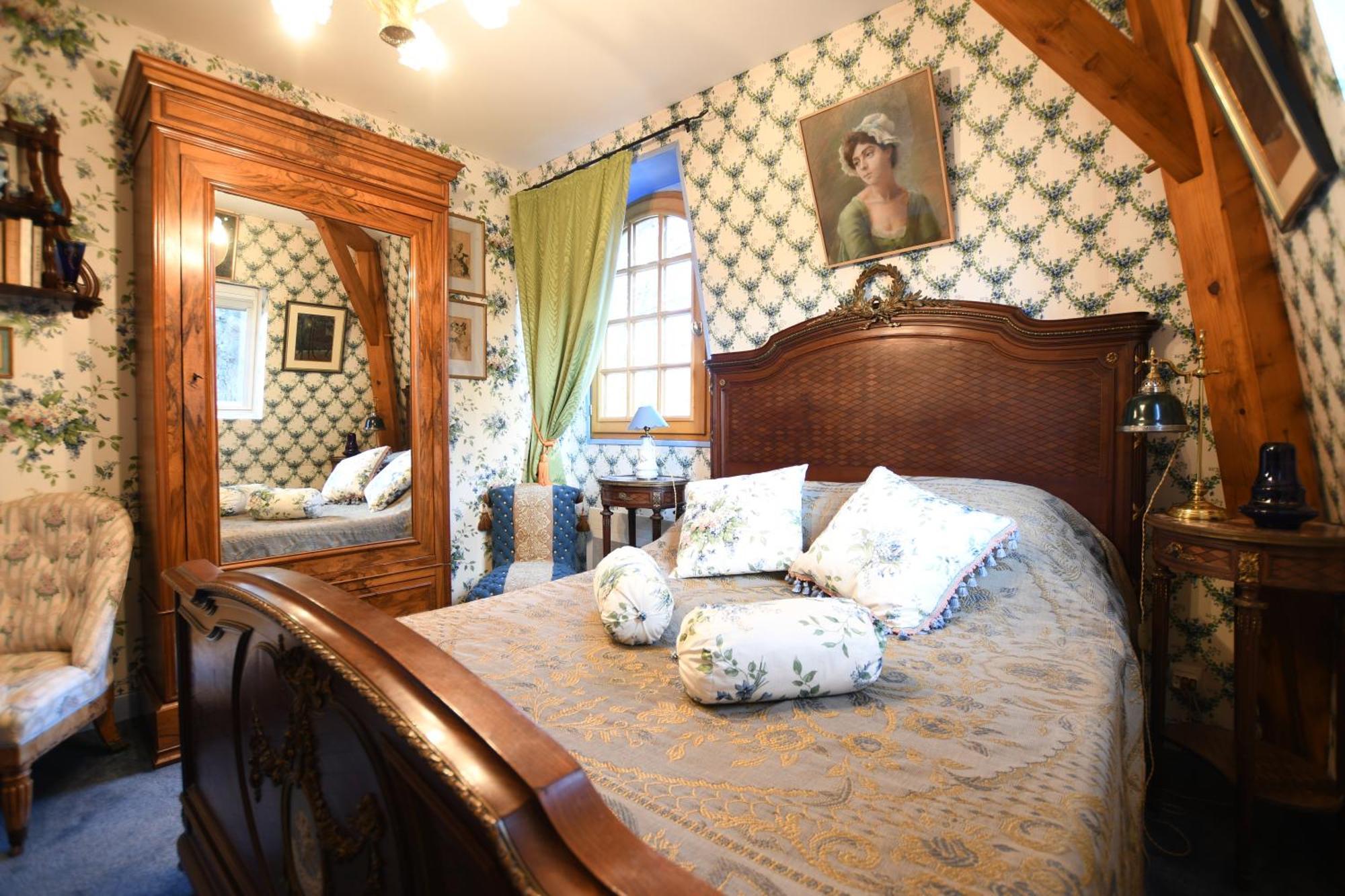 Le Val Clos, Appartement Dans Une Maison De Maitre 19E Tanlay Extérieur photo