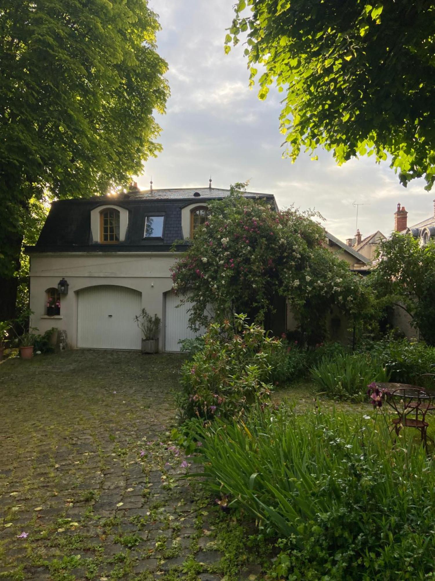 Le Val Clos, Appartement Dans Une Maison De Maitre 19E Tanlay Extérieur photo